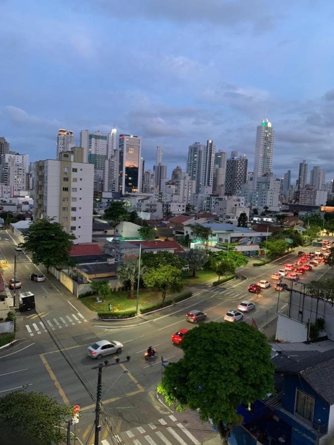 Encantos Dos Mares - Apartamento 5 - Balneário Camboriú エクステリア 写真