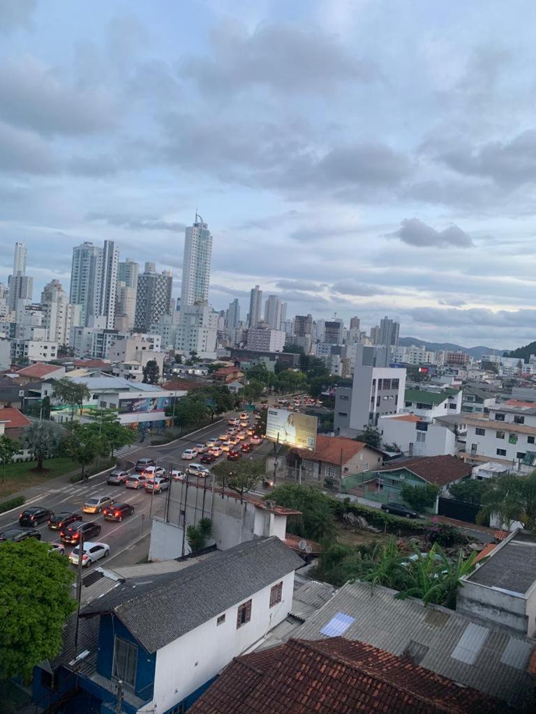 Encantos Dos Mares - Apartamento 5 - Balneário Camboriú エクステリア 写真